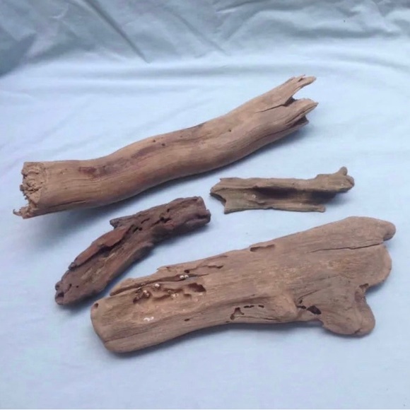 Reptile 4 Pieces Cypress Driftwood Natural Unfinished Aquarium Plant